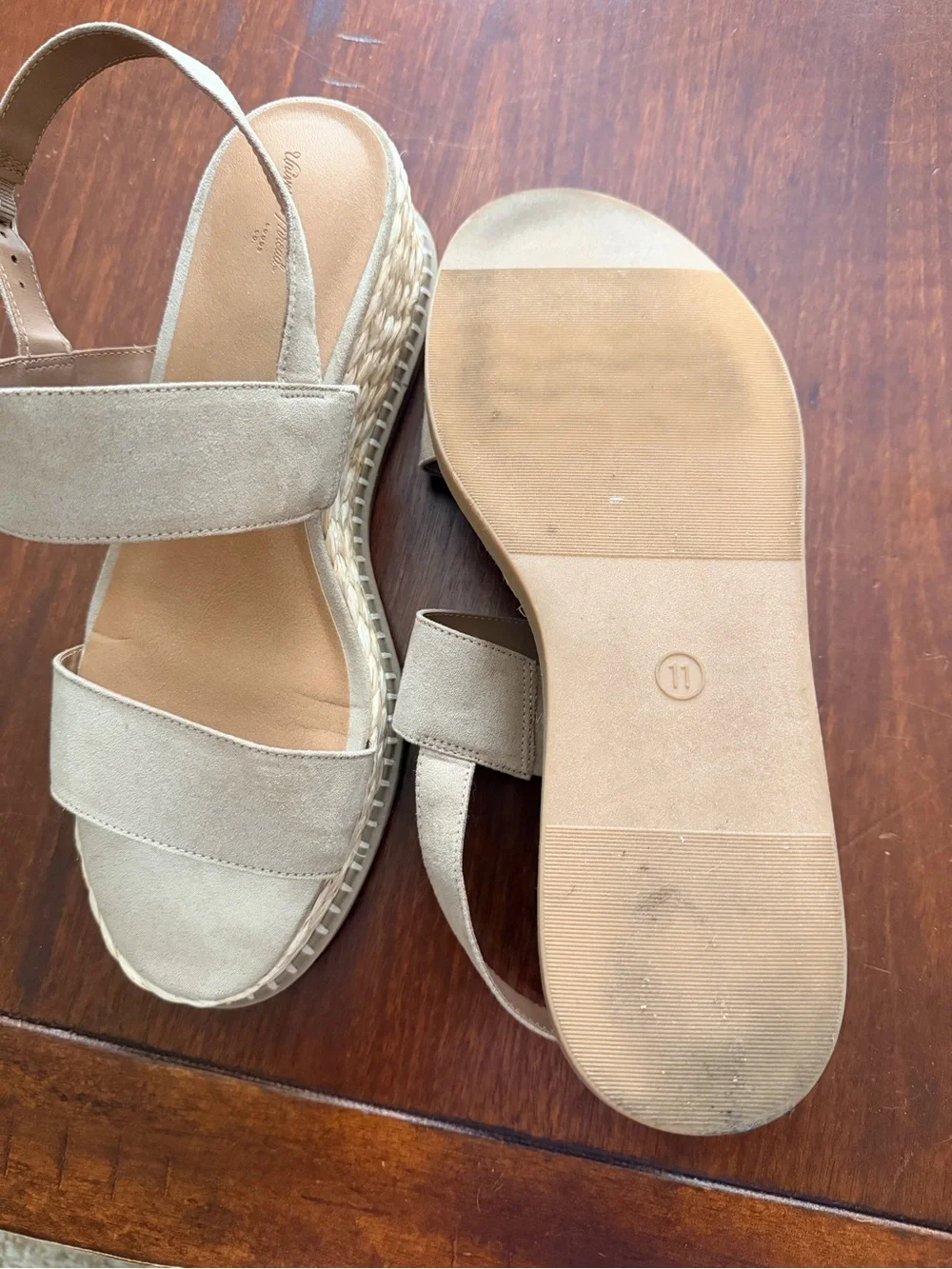 Universal Thread Taupe Espadrille Platform Sandals